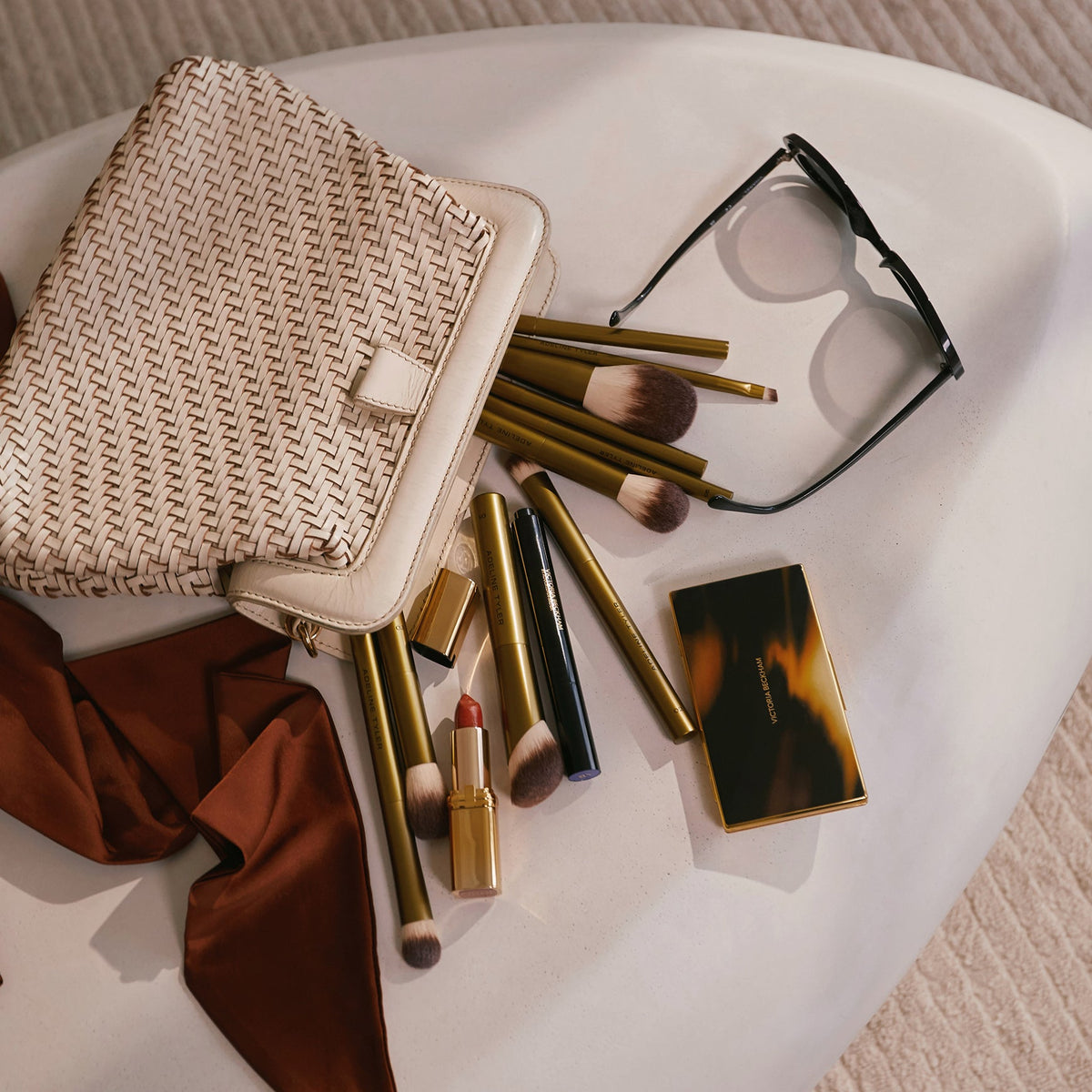 Brush No. 05 – Eyeshadow Brush - ADELINE TYLER